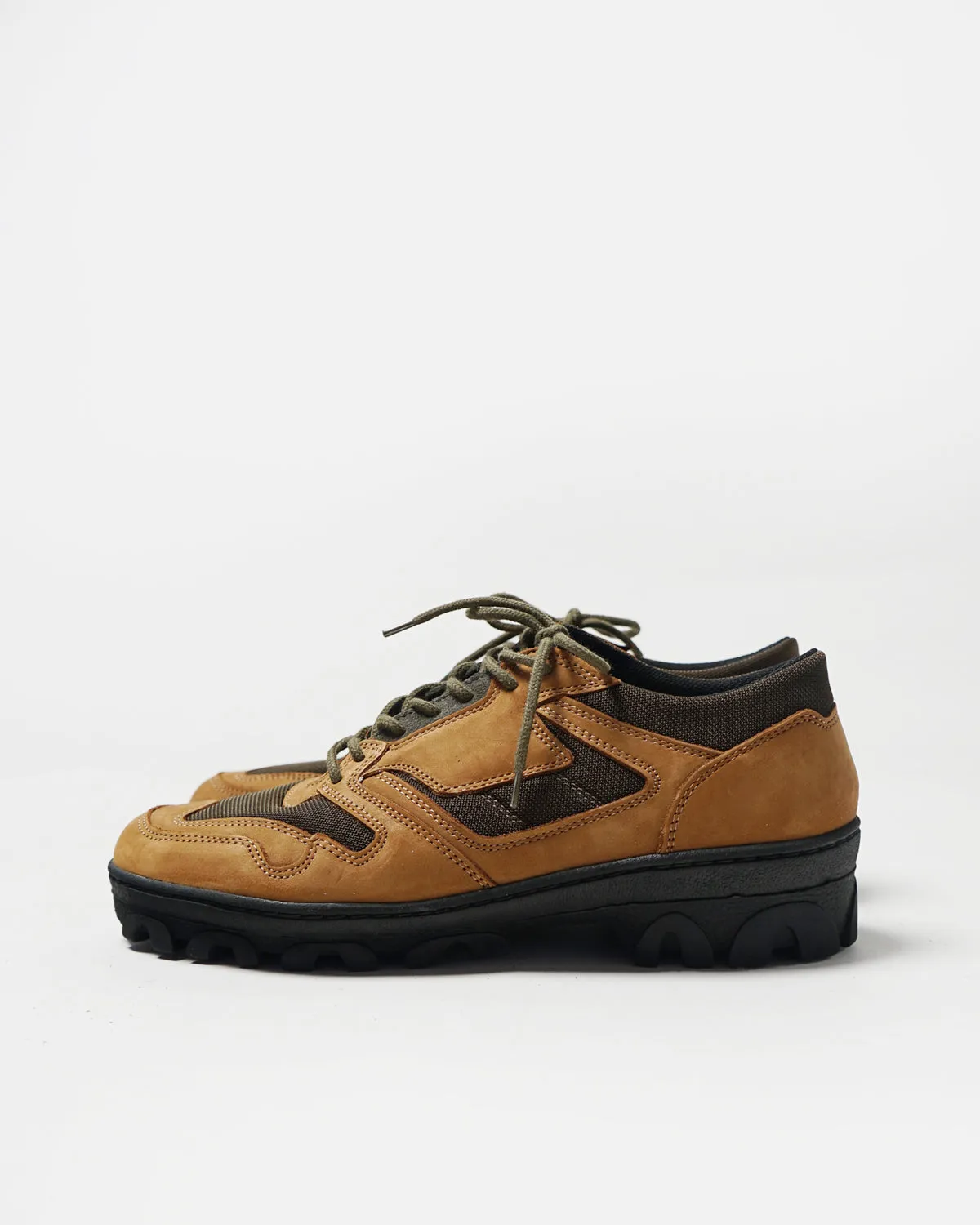 British Military Trainer 1858NC / Camel x Olive