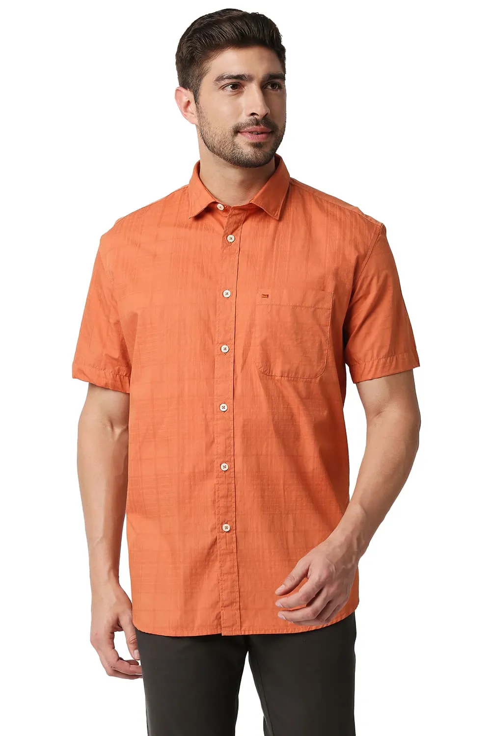 Slim Fit Dobby Checks Halfsleeves Shirt