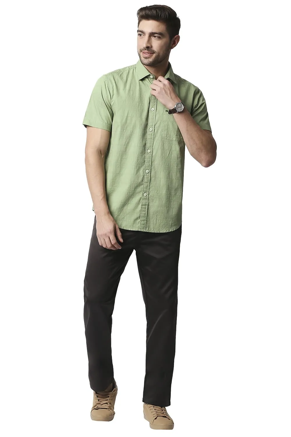 Slim Fit Dobby Checks Halfsleeves Shirt
