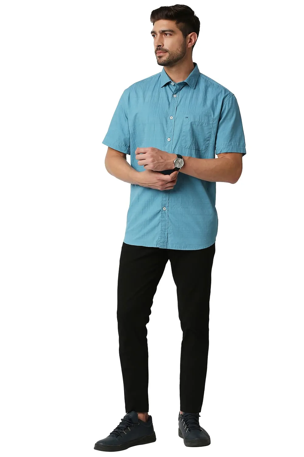 Slim Fit Dobby Checks Halfsleeves Shirt