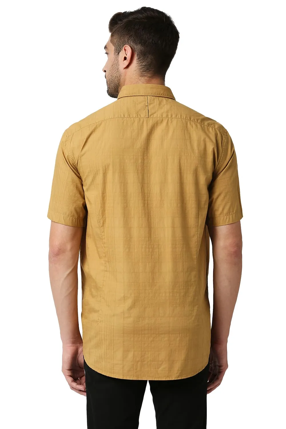 Slim Fit Dobby Checks Halfsleeves Shirt