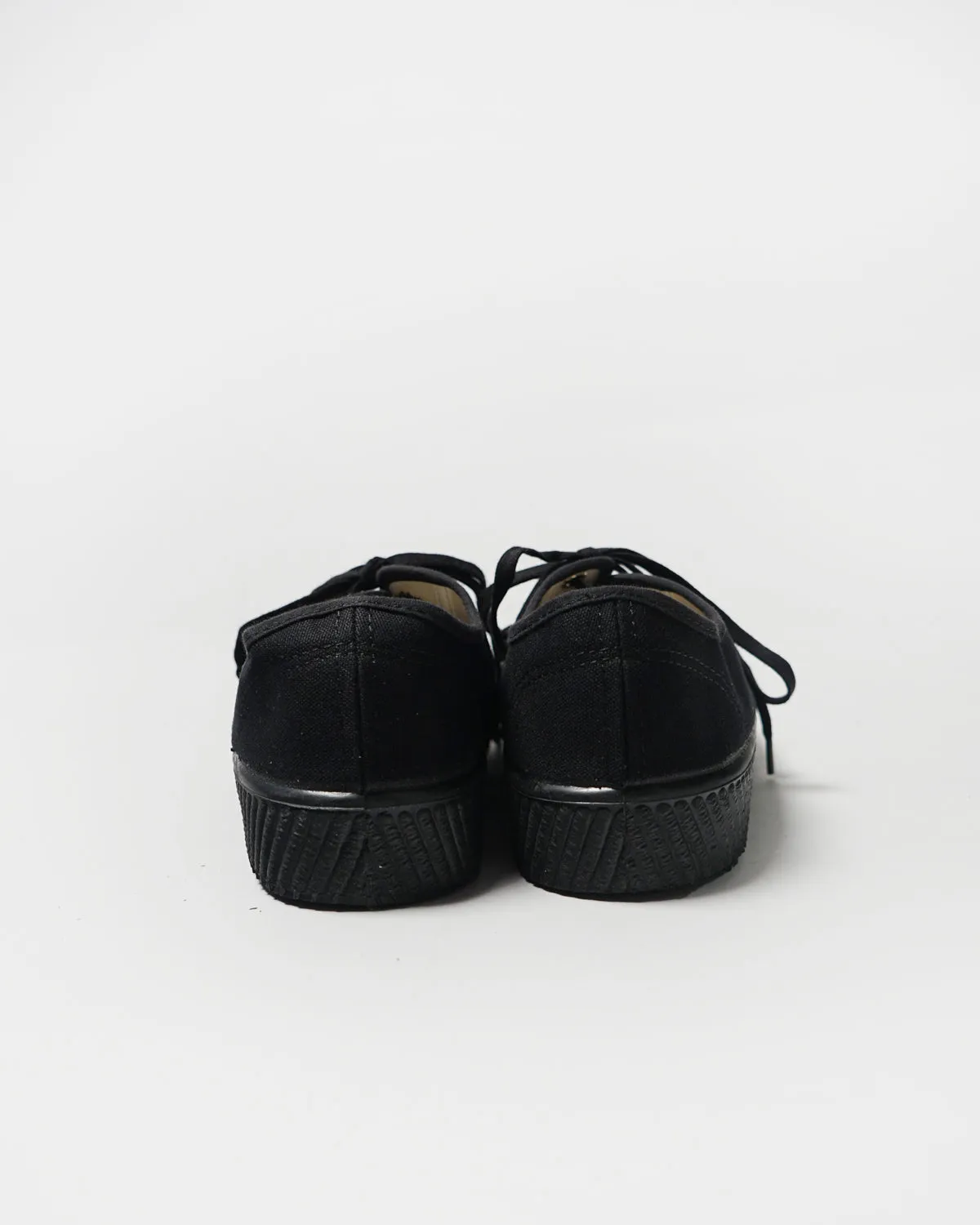 Soviet Military Trainer 900F / Black x Black Sole