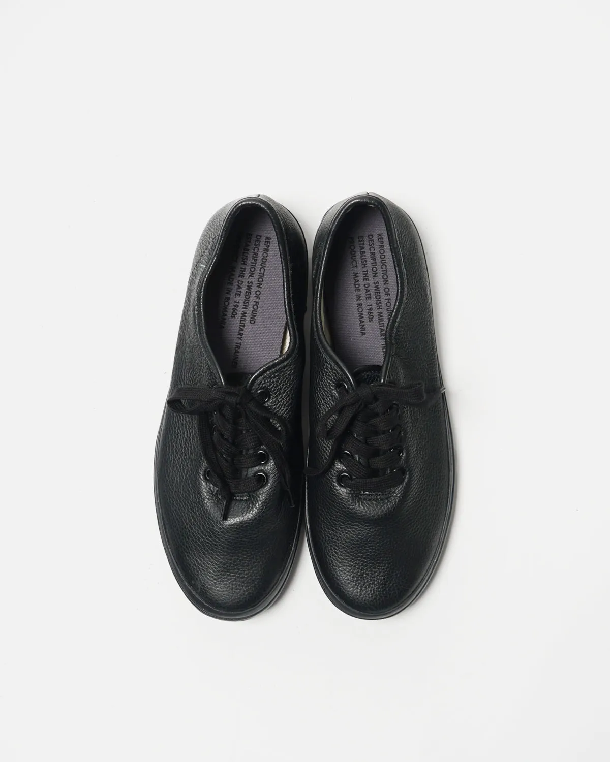 Swedish Military Trainer 4600PL / Black