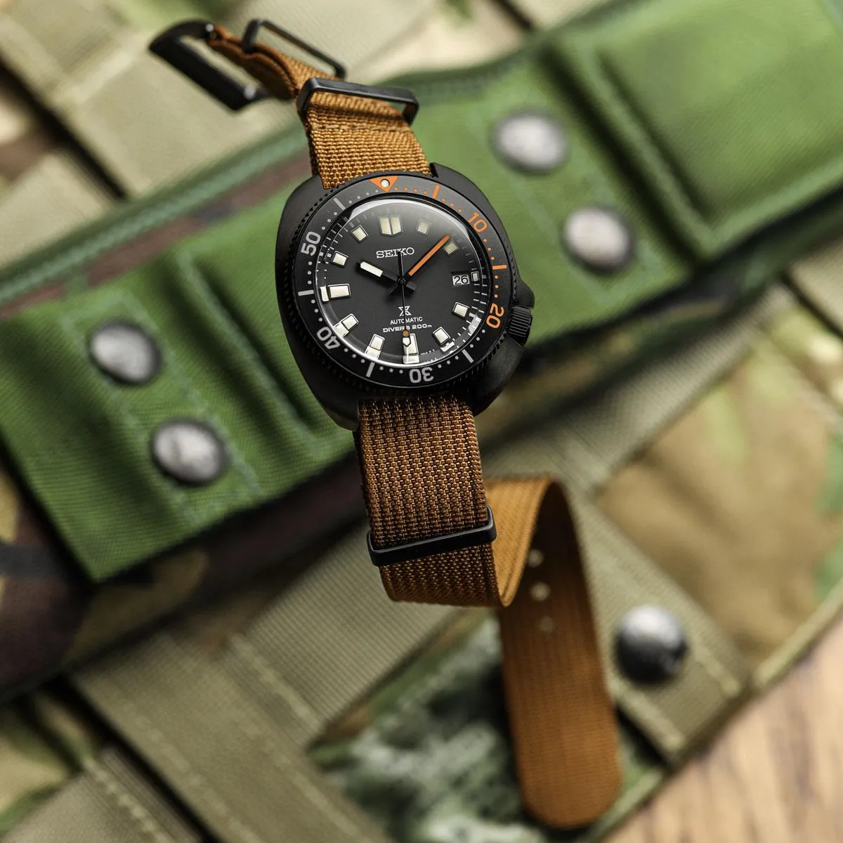 WatchGecko Ridge Military Nylon Watch Strap - Grey - PVD IP Black